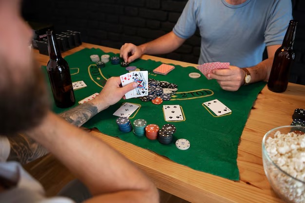 Lightning Roulette wheel on menutogel login showing numbered pockets and bonus multiplier display